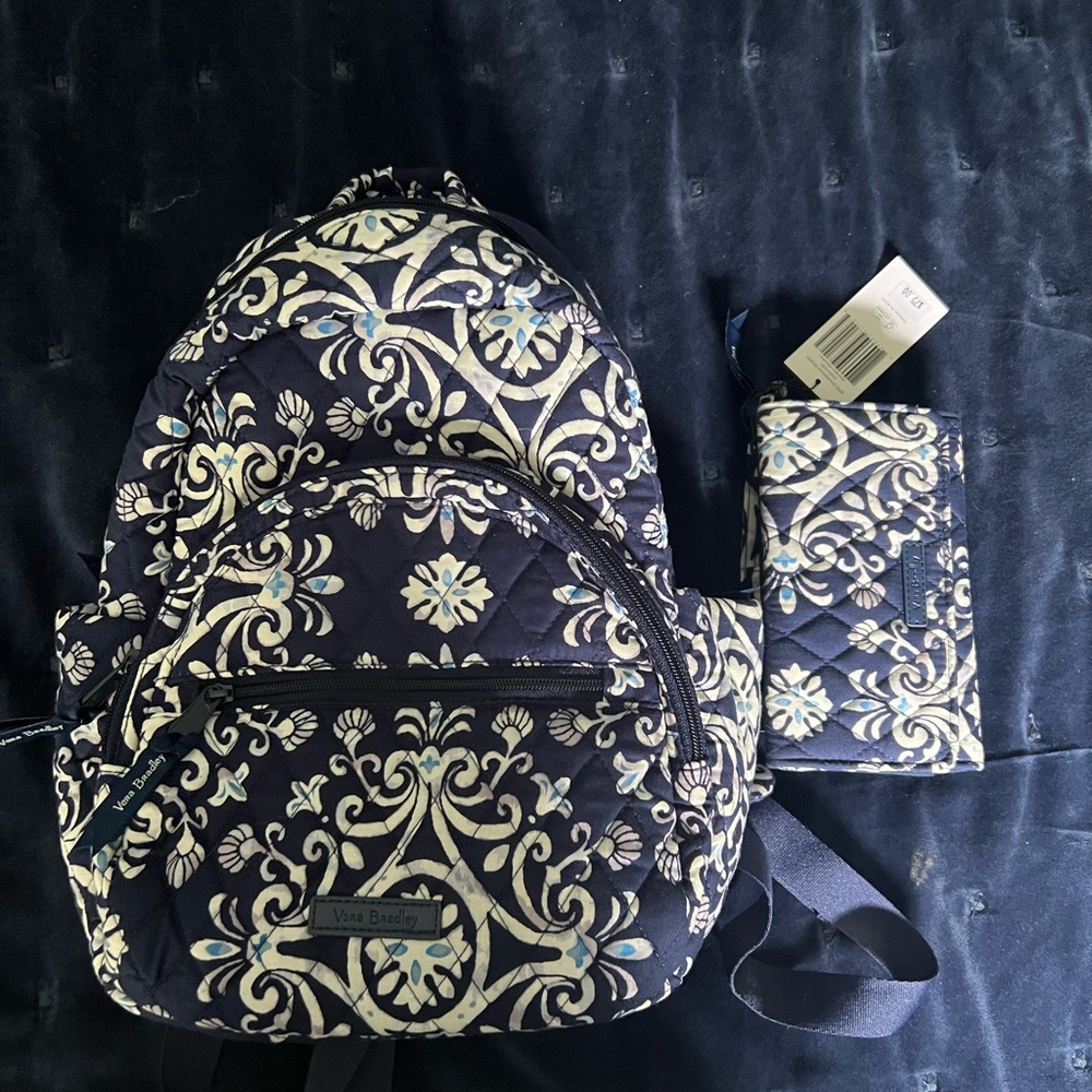 Vera Bradley small purse backpack and wallet in Blue Medallion